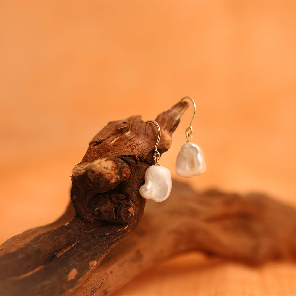 Øredobber Barokkperler 375 Gult Gull