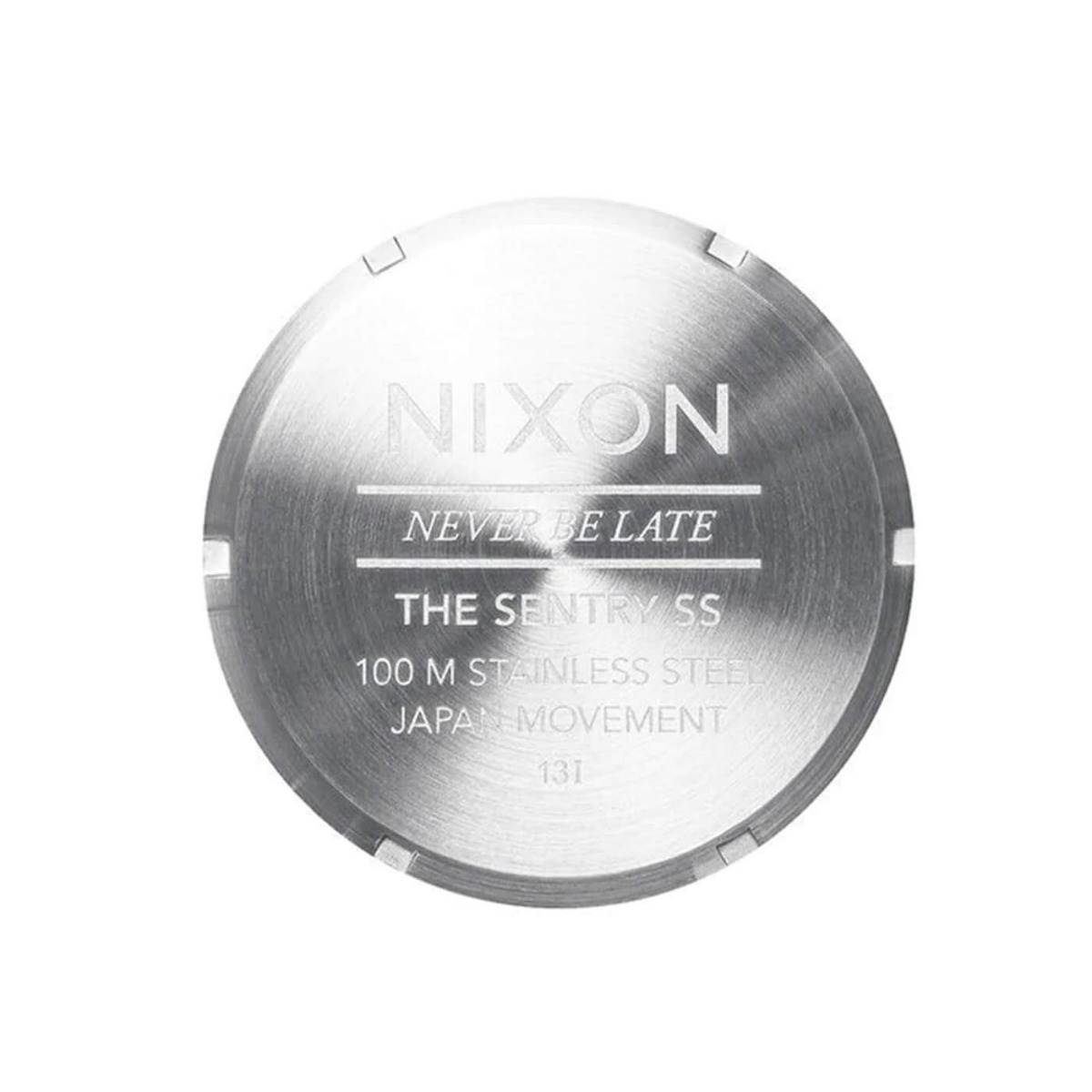 Analog armbåndsur i rustfritt stål med lenke, grønn urskive, sølvfargede visere og timemarkører samt dag- og datovisning, sett forfra.