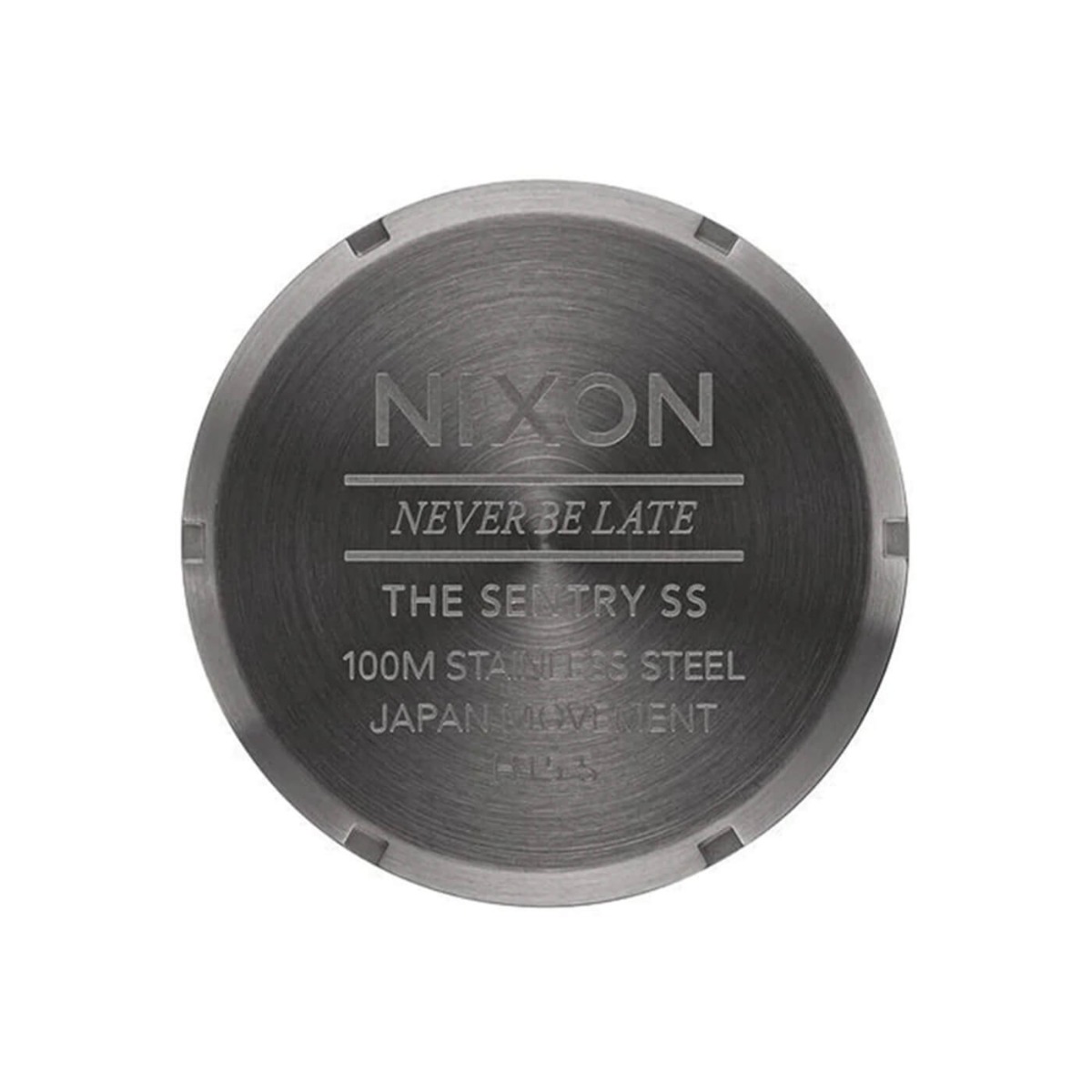 Analog armbåndsur i rustfritt stål med lenke, sort urskive, sølvfargede visere og timemarkører samt dag- og datovisning, sett forfra.