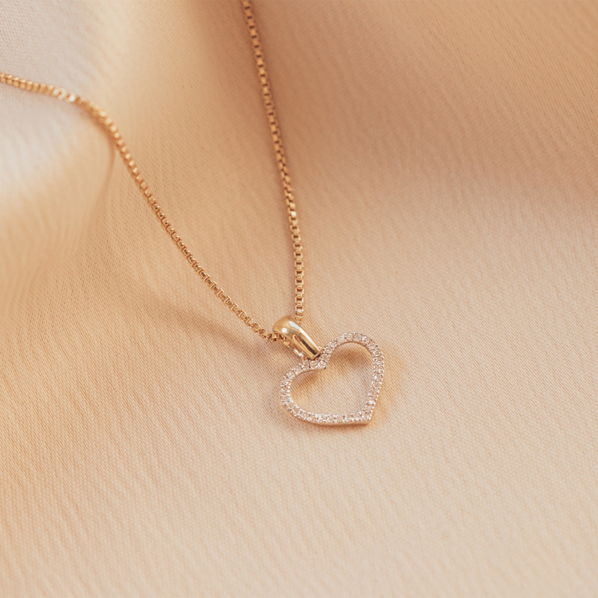 Diamantsmykke Hjerte 375 Gult Gull 0,05 ct