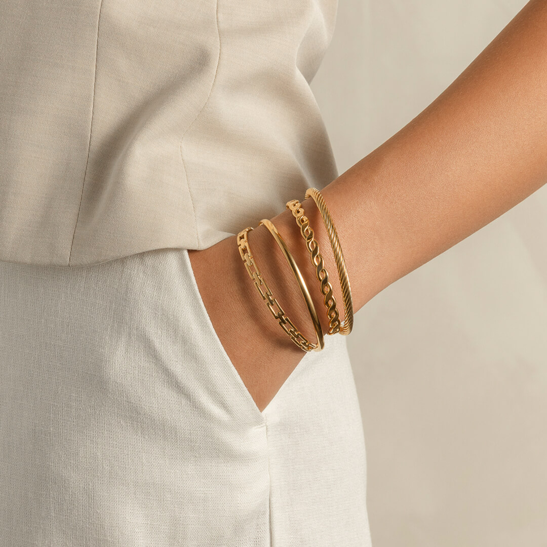 LILLY Armring Gullfarget Stål 