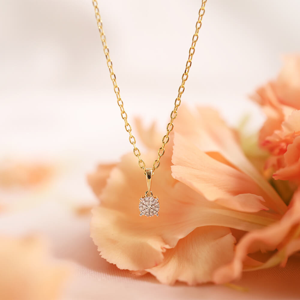 ESTELLE Diamantsmykke 585 Gult Gull 0,05 ct