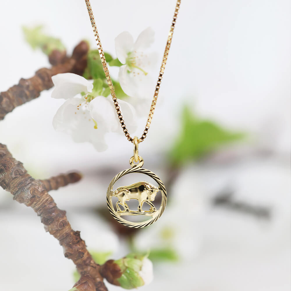 Halssmykke Tyren Stjernetegn 375 Gult Gull