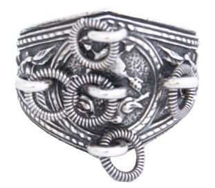 Kjærlighetsring i oksidert sølv