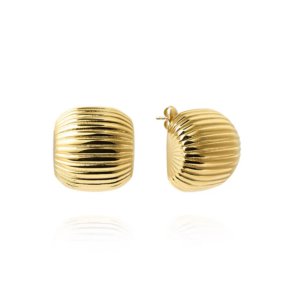 Retro Ribbed Gold Earring