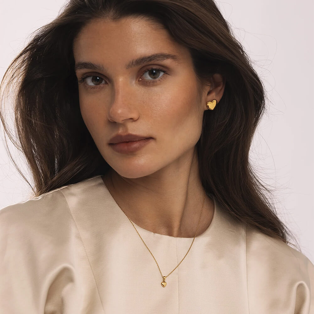 Sweetheart Gold Necklace Medium