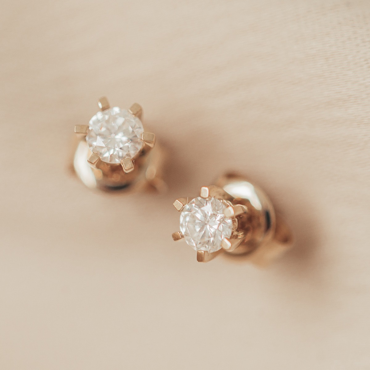 Diamantøredobber 585 Gult Gull 0,26 ct.